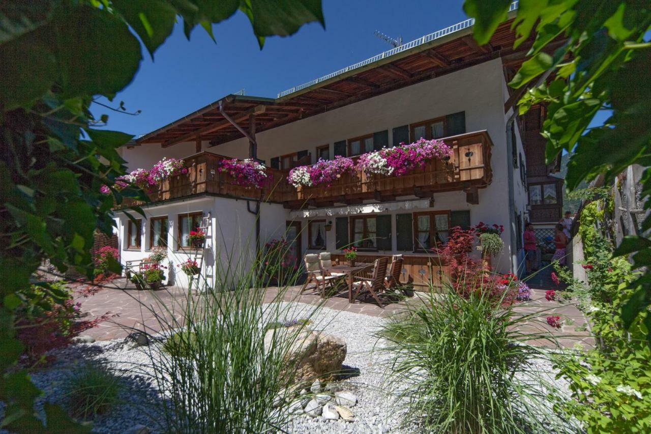Gaestehaus Ostler Grainau Exterior photo